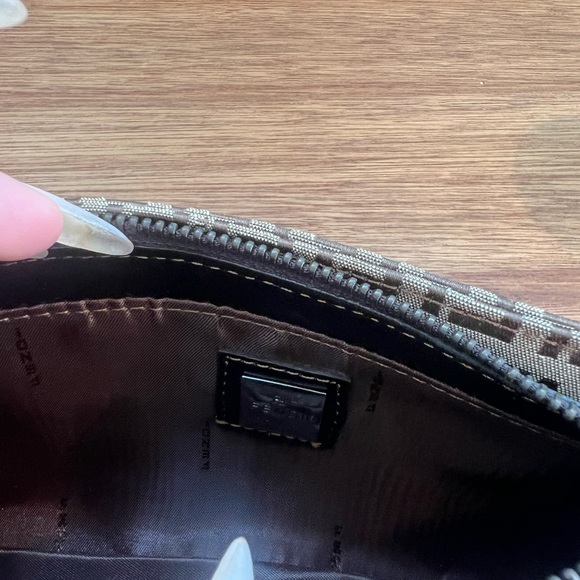 Fendi Pochette Zucca Brown / Chocolate - Picture 6 of 8